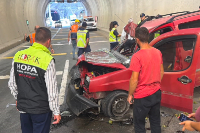 Artvin Cankurtaran Tüneli'nde kaza: 2 yaralı