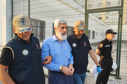 Furkan Vakfı'na operasyon: Alparslan Kuytul, eşi ve çok sayıda kişi gözaltında