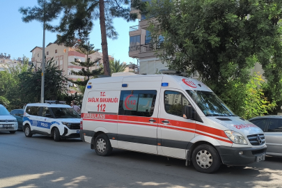 Antalya'da yaşlı anne ve kızı aynı evde ölü bulundu