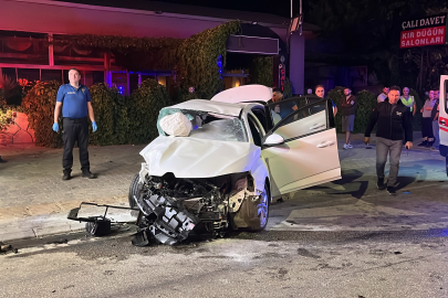 Bursa'da otomobil ile jip çarpıştı: 2 güvenlik görevlisi hayatını kaybetti