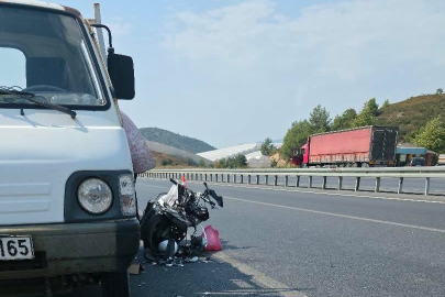 Antalya Alanya’da motosiklet park halindeki araca çarptı: 1 yaralı
