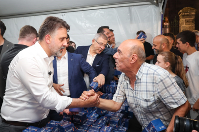 Başkan Vekili Biba, Mevlid Kandili’nde Bursalılarla Ulu Cami’de buluştu