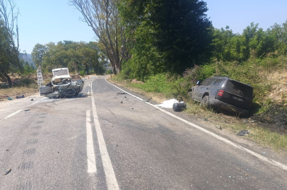Manisa'da feci kaza: 2 kardeş hayatını kaybetti, 2 kişi yaralandı