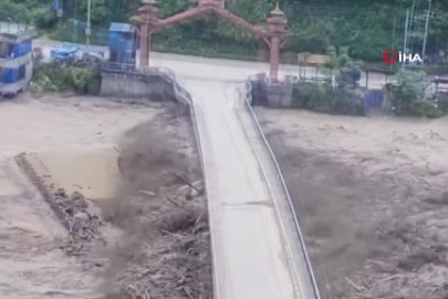 Nepal'deki sel felaketinde can kaybı 31'e yükseldi