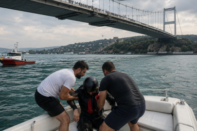 FSM Köprüsü’nde can pazarı: Vatandaşlar kurtardı