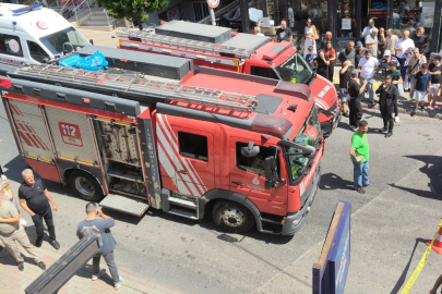 İstanbul Ümraniye'de cip ile otomobil çarpıştı: 2'si çocuk 4 yaralı