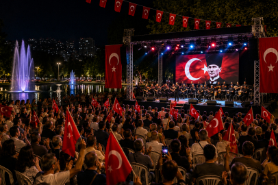 Kültürpark’ta Zafer Haftası coşkusu müzikle buluştu