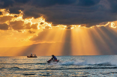İznik Gölü’nde adrenalin zirve yaptı