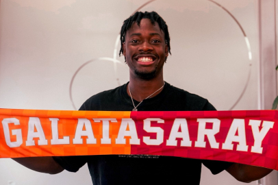 Galatasaray’ın yeni transferi Bitshiabu İstanbul’da