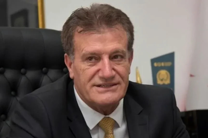 KKTC'de gemi kazası sonrası yeni gelişme: Dokunulmazlığının kaldırılmasını isteyen Bakan Erhan Arıklı görevden alındı