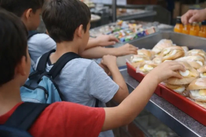Okul kantinlerinde fiyatlar belli oldu: İşte simit, döner ve yemek fiyatları
