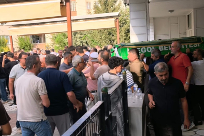 Bursa'da tır kazasında hayatını kaybeden gençler son yolculuğuna uğurlandı