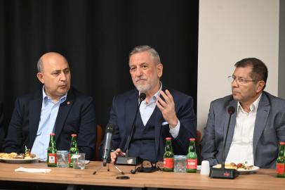 İbrahim Burkay’dan Bursa için vizyon vurgusu: “Bu şehrin vizyonsuz kalma lüksü yok”