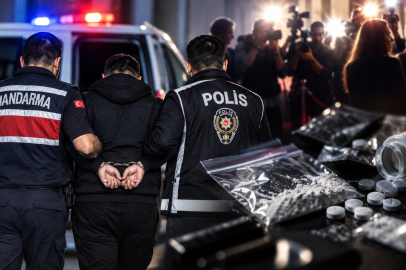 Ünlülere yönelik uyuşturucu soruşturmasında 2 tutuklama