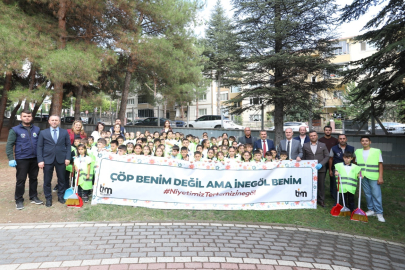 İnegöl’de temizlik seferberliği: Kent için el ele verdiler