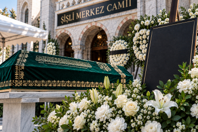 Usta oyuncu Gülsen Tuncer son yolculuğuna uğurlandı