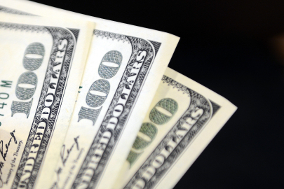 Dolar 48,85 TL’den güne başladı: Euro 55,70 seviyesinde