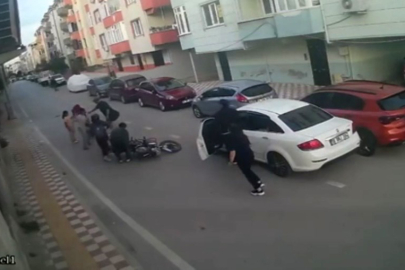 Bursa’da küçük çocuğa motosiklet çarptı: Kaza anı kamerada