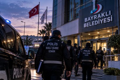 Bayraklı Belediyesi’ne operasyon: Eski Başkan Serdar Sandal dahil 45 kişi gözaltında