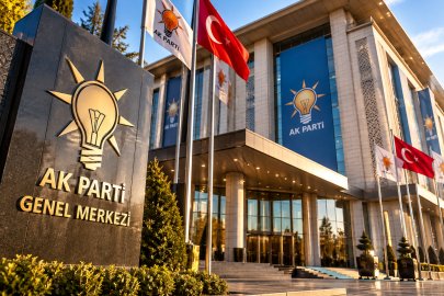Cumhurbaşkanı Erdoğan AK Parti Genel Merkezi’nde
