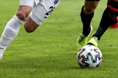 Türk dünyasından gelen futbolcular "Türk statüsünde" sayılacak