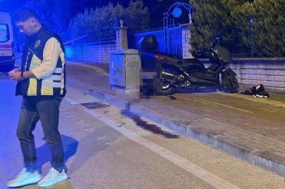 Bursa'da gece yarısı feci kaza! Elektrik trafosuna çarpan motosiklet sürücüsü hayatını kaybetti