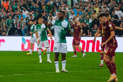 Bursaspor 90+4'te yıkıldı! Beklenmedik mağlubiyet ...
