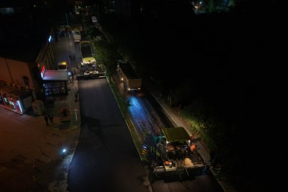 Bursa'da 2. Vatan Caddesi yenileniyor! Büyükşehir ekiplerinden gece mesaisi