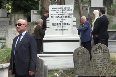 Bursa sanayisinin unutulmaz ismi Ali Osman Sönmez, vefatının 25. yılında anıldı
