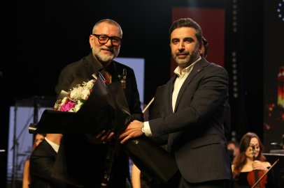 Bursa'da 700. yıl coşkusu! Hüsnü Şenlendirici ve Serkan Çağrı'dan unutulmaz konser