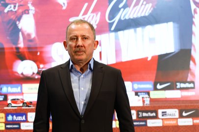 Sergen Yalçın'dan A Milli Takım'da yeni dönem mesajı: "Halkımızı yeniden milli takımın etrafında toplayacağız"