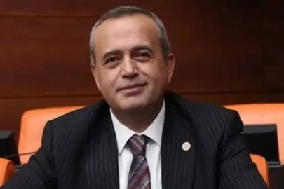 DEVA Partili Ertuğrul Kaya tüm görevlerinden istifa etti