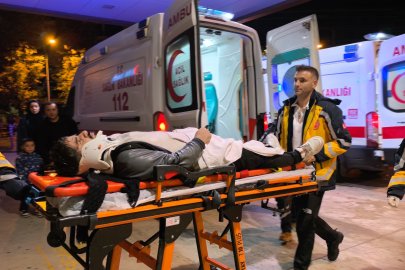 İnegöl’de otomobille motosiklet çarpıştı: 2 kardeş yaralandı